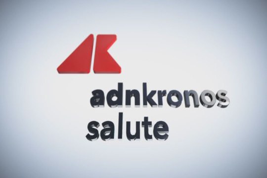 Salute: Colli (Dermatologa influencer) 'Essere medico e influencer grande potenzialità'