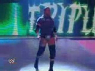 RAW 07/04/08: Triple H Insert Him In The Title Match
