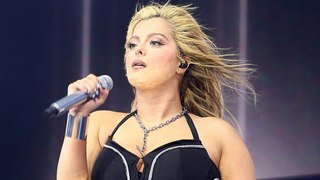 Bebe Rexha had fans removed from her concert after for throwing things on stage