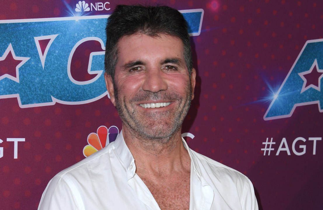 Simon Cowell has launched a new campaign to find a "megastar boyband"