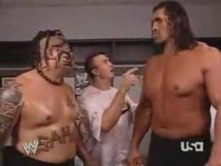 Umaga & The Great Khali & Shane McMahon backstage