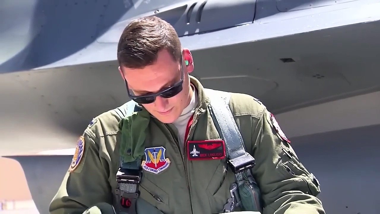 The US aircraft