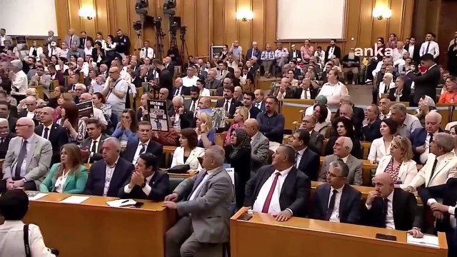 Özgür Özel'den Ersan Şen'e