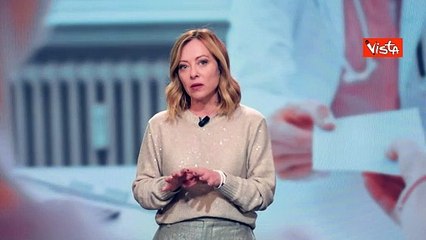 Meloni: "Dal 2025 aboliamo del tutto il tetto di spesa per i sanitari"