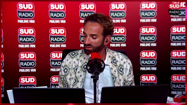 Je suis le vilain petit canard de la famille À Votre Écoute