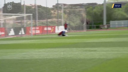 La selección española entrena remates a puerta antes del amistoso con Andorra
