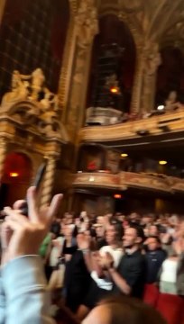 El vocalista de Reik, Jesús Navarro, se quiebra en público al recordar a su perrito fallecido