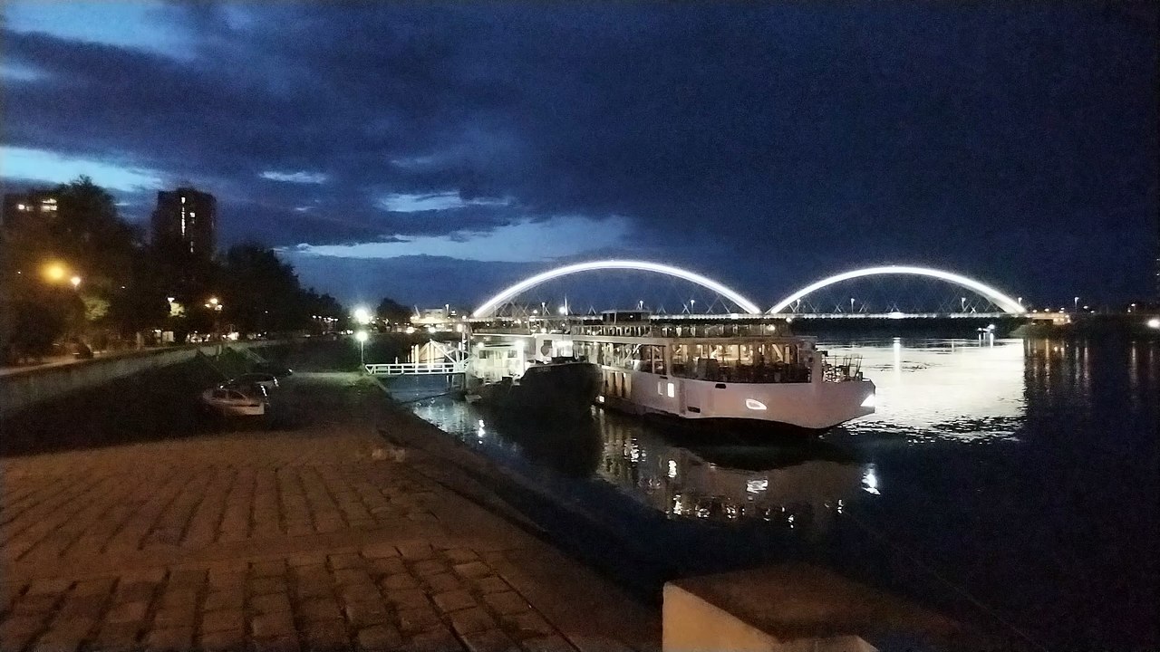 Novi sad at night Petrovaradin