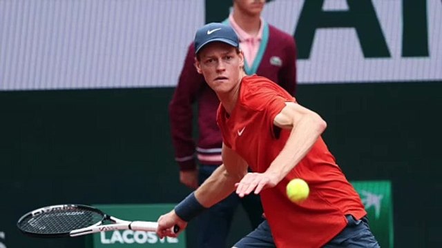 La conferenza stampa di Jannik Sinner dopo l'accesso alle semifinali del Roland Garros e la prima volta da n.1 del mondo (04 Giugno 2024)