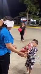 Hondureño le regala camioneta a su esposa