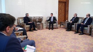 شاهد: القائم بأعمال وزير الخارجية الإيراني يلتقي بالرئيس السوري بشار الأسد في دمشق