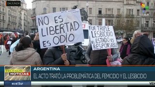 Mujeres se plantan ante gobierno de Javier Milei en Argentina