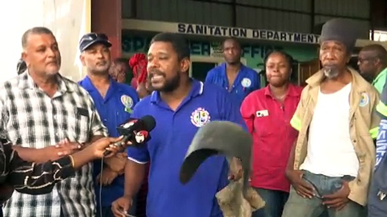 POS CORP WORKERS DOWN TOOLS: NO GARBAGE PICKUP