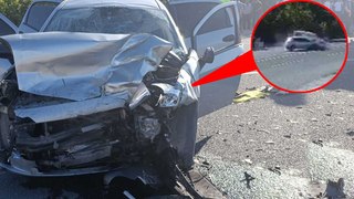 Hafif ticari araç ile otomobil çarpıştı: 1 ölü, 5 yaralı