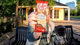 Kit Kat oh Cookie Dough Review