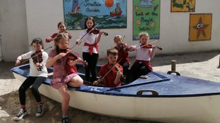 Watch school pupils perform amazing cover of Taylor Swift song