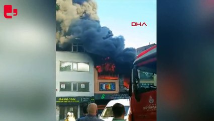 Plastik imalathanesinde yangın