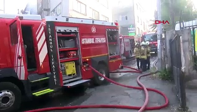İstanbul'da plastik imalathanesinde yangın