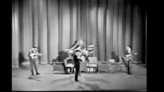 MARIA NOMAS by Cliff Richard & The Shadows - live performance 1964 + lyrics