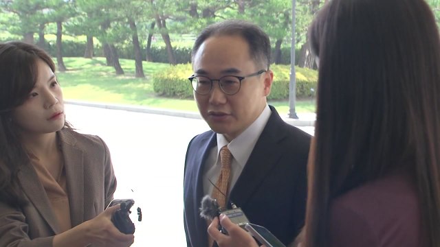 이원석 검찰총장, 김 여사 소환 질문에 지켜봐 달라 / YTN