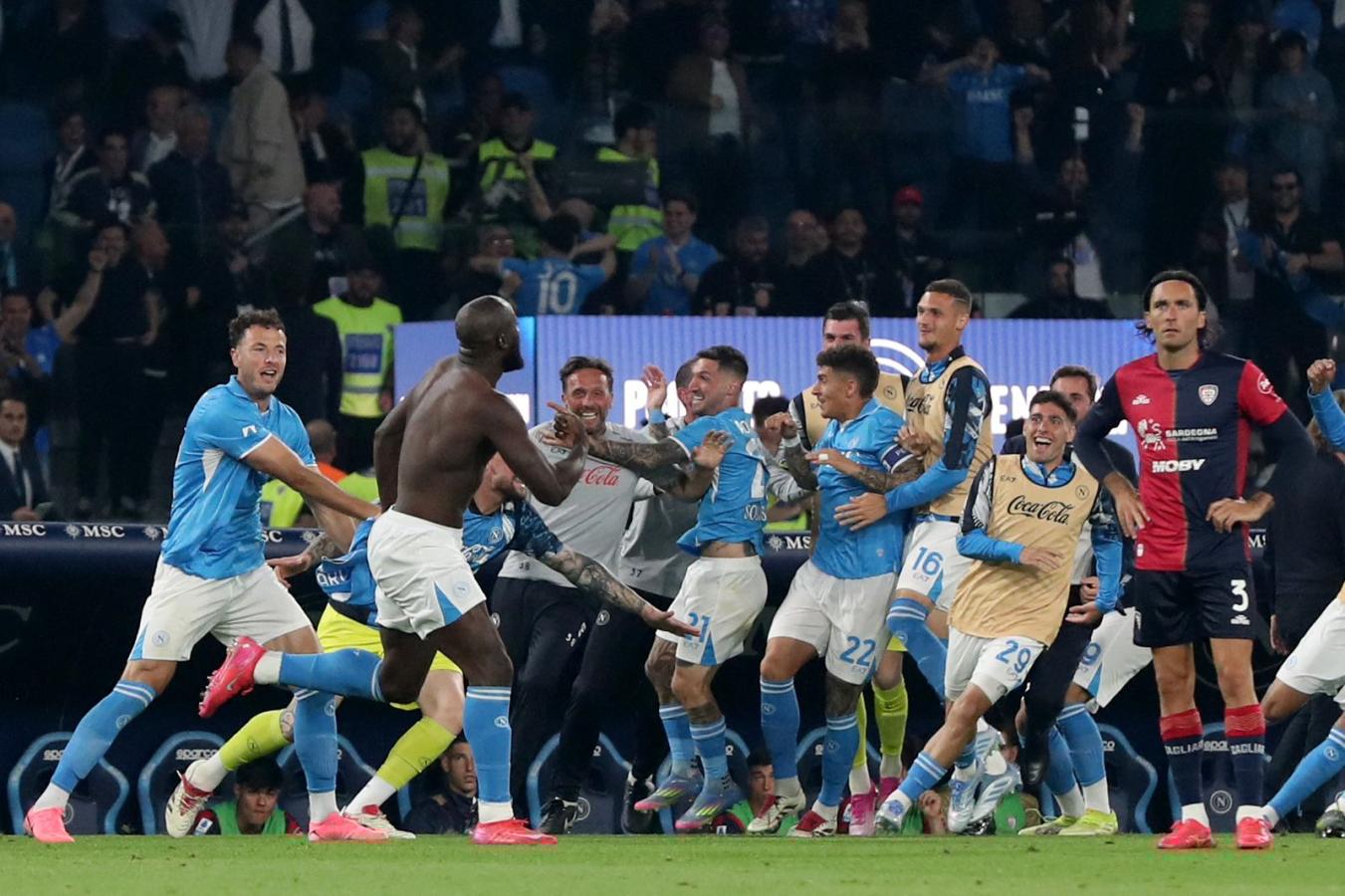 Breaking News - Napoli appoint Antonio Conte