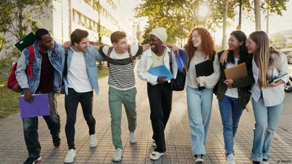 هل الجيل زد فعلاً كسول أم لديه طموحات مخفية؟ 🤔