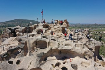 Kapadokya’nın “seyir noktası” 90 bin ziyaretçi ağırladı