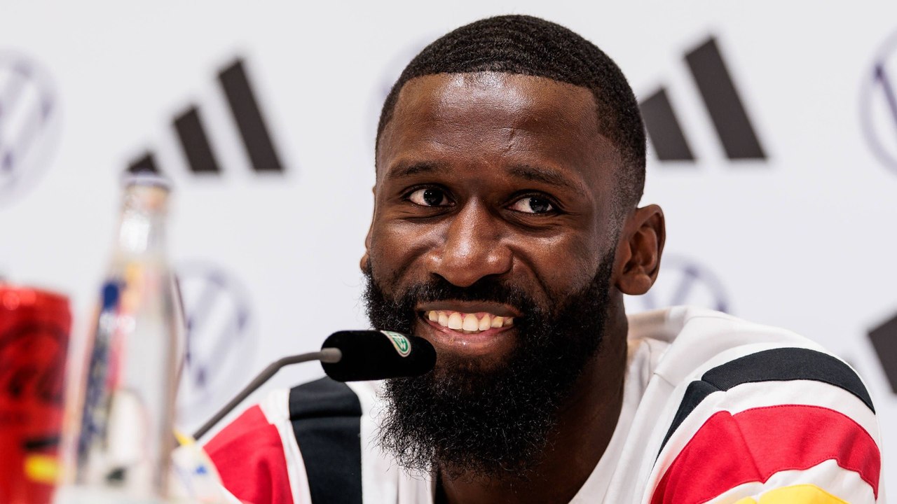 Glatze für Müller? Rüdiger lacht über Undavs EM-Wette