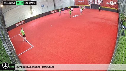 But de Lucas Santos - chasubles