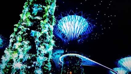 34 johnny lui dit adieu