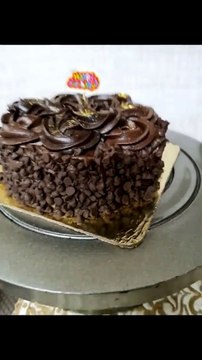 Freshly baked Chocolate cake with love that consists of good quality ingredients for a delicious and yummylicious taste only for you. #kbc #homebakery #small #business #smallbusiness #bakery #delicious #cake #food #baking #dessert #cakes #pastry #short