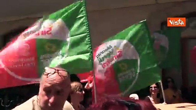 «Nethanyahu criminale di guerra, 36.476 vittime a Gaza», flashmob di Avs davanti alla Camera