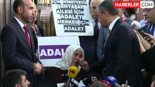 Özel, eşi ve 2 oğlu öldürülen Emine Şenyaşar'a söz verdi! Cumhurbaşkanı Erdoğan'a talebini iletecek