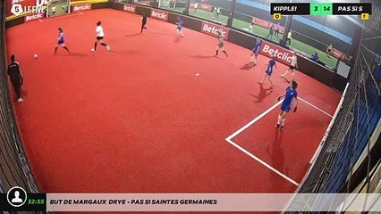 But de Margaux  Drye - Pas Si Saintes Germaines