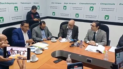 Diputado Inés Castillo discute con el PGN y lo expulsa de citación