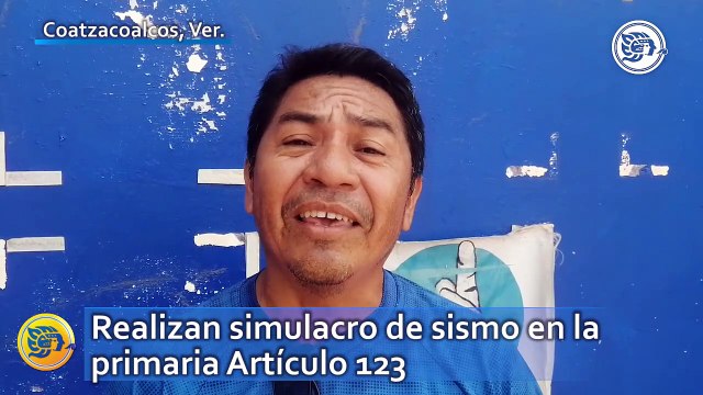 Realizan simulacro de sismo en la primaria Artículo 123 de Coatzacoalcos