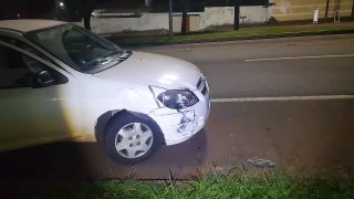 Acidente entre Logan e Celta é registrado no Bairro São Cristóvão