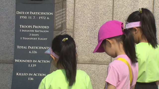 희생과 헌신, 잊지 않겠습니다 ...현충일 시민 발길 이어져 / YTN