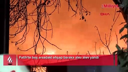 Fatih'te mahalleliyi korkutan yangın! Alev alev yandı