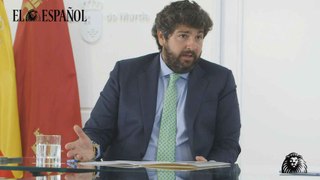 El presidente de la Región de Murcia opinando sobre la estrategia política del presidente del Gobienro, Pedro Sánchez.