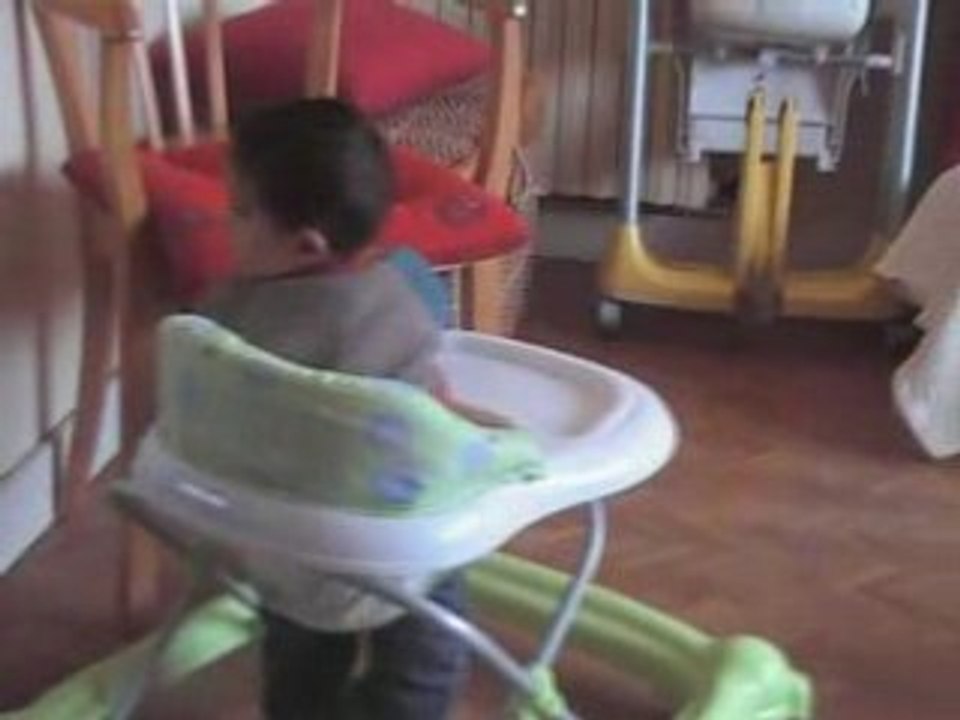 MOV001