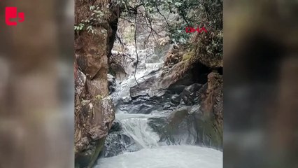 Filipinler’de volkanik patlama sonrası nehirden çamur ve kül akmaya başladı