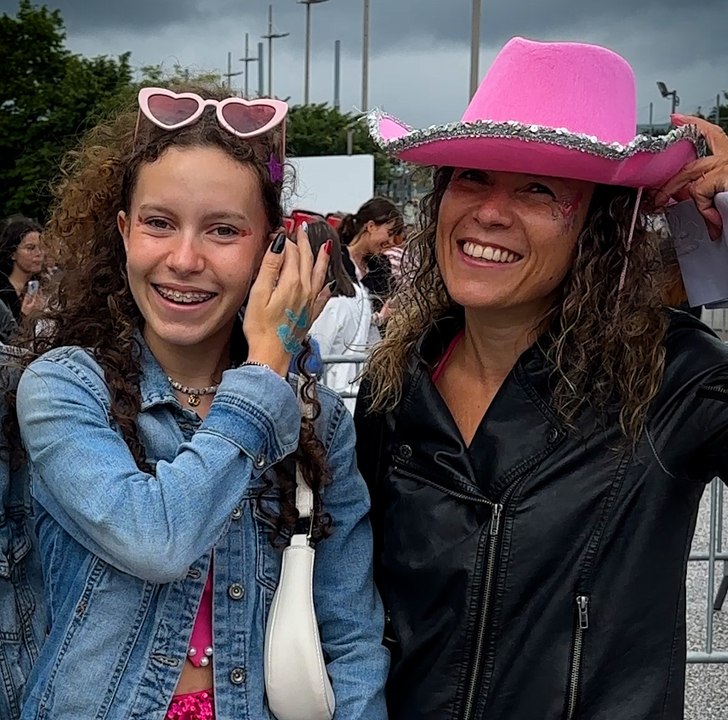 Lou y était : avec les fans de Taylor Swift à Lyon