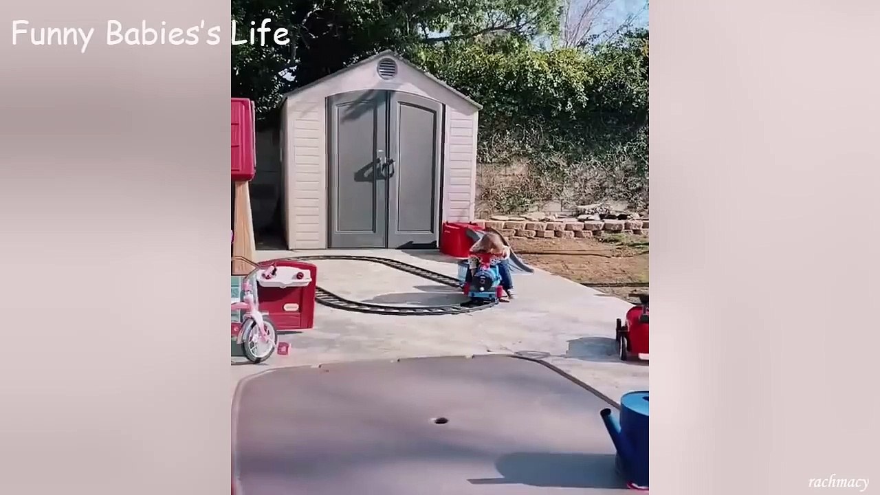 Super Funny Baby Sleeping Style - Funny Babies Fall Asleep in Weird Places