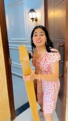 Ghr pr Aya bht bara parsal shorts funny vedios| # shorts
