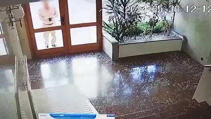 Policía captura a multirreincidente por robar reloj a un anciano en L'Hospitalet 🕒