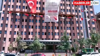Ankara'da Alkol Etkisiyle Belediye Binasına Saldırı