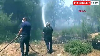 Antalya Konyaaltı'nda ağaçlık alanda yangın çıktı önlem olarak yakındaki kreş tahliye edildi