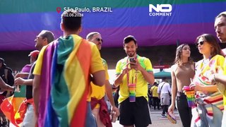 Η παρέλαση στο Σάο Πάολο για τη μεγαλύτερη gay pride γιορτή στον κόσμο