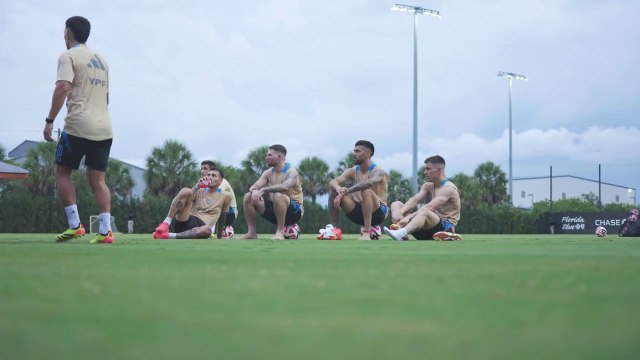 La selección mayor de fútbol de Argentina mantuvo su tercer entrenamiento en Miami ante los amistosos
